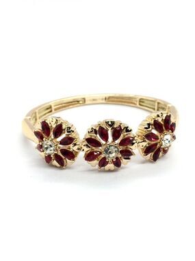 MONET BRACELET Red Rhinestone Floral Station Gold Tone Stretch Bangle Flowers